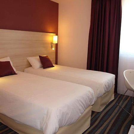 Brit Hotel Vendee Mer Les Achards  Exterior foto